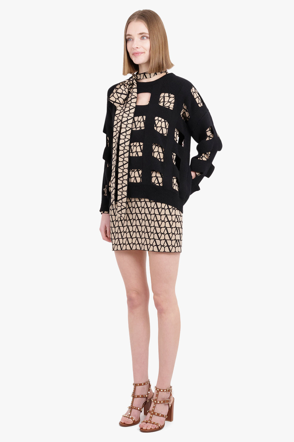 VALENTINO CUT OUT DETAIL WOOL JUMPER | NERO - 4