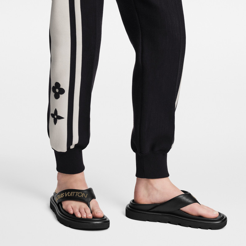 Louis Vuitton Pool Pillow Flat Comfort Thong outlook