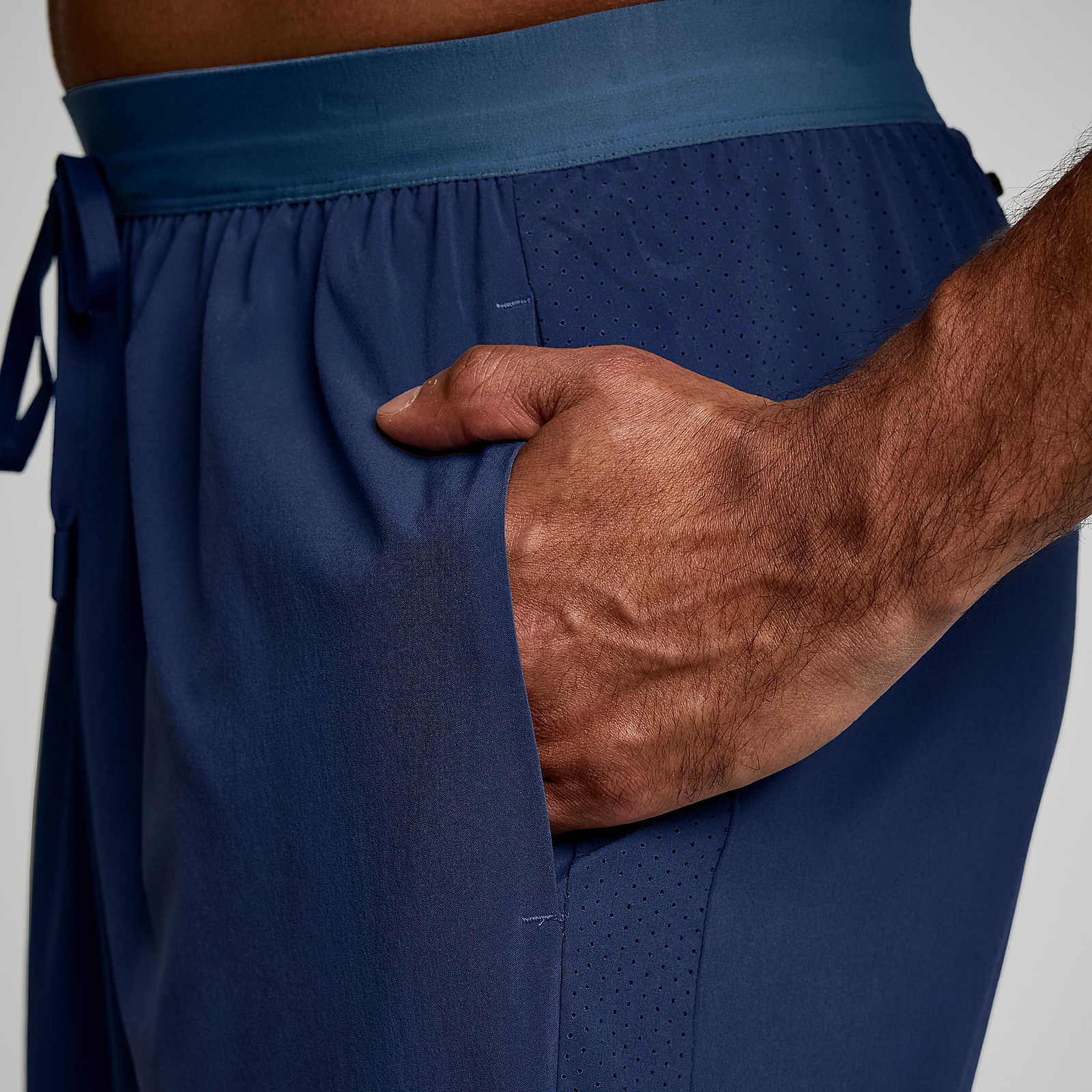 Outpace 7" 2-in-1 Short - 5