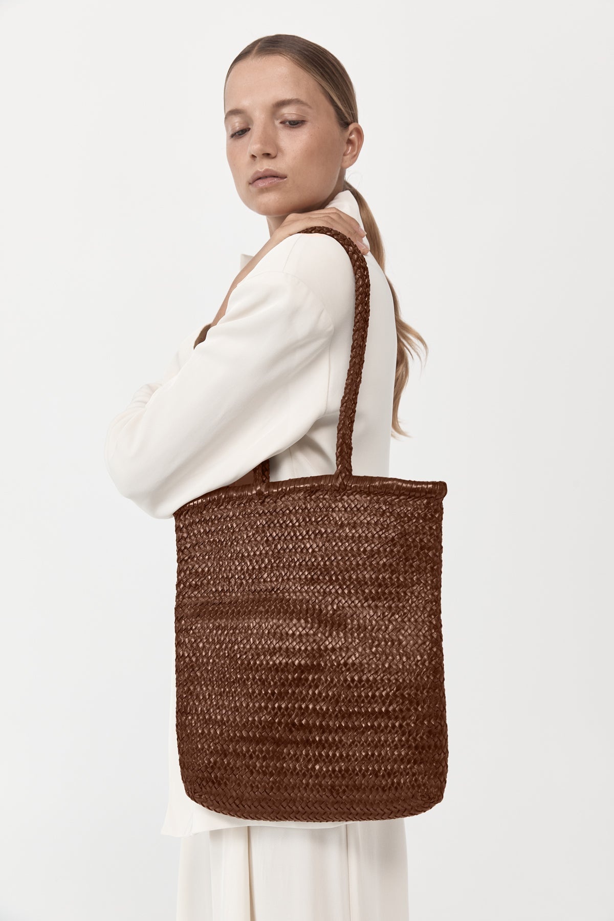 PRE-ORDER: Bagu Woven Tote - Antique Tan - 4