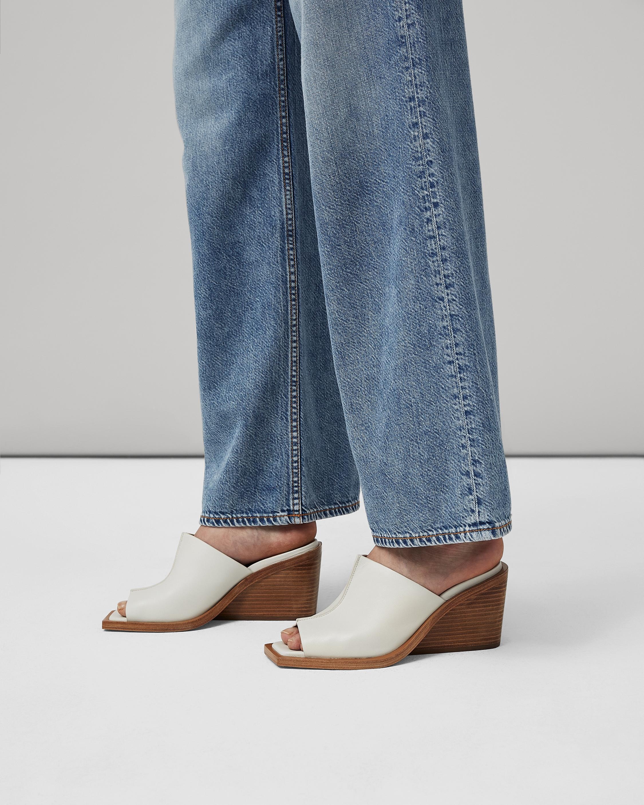 Santiago Wedge Sandal - Leather
Platform Sandal - 2