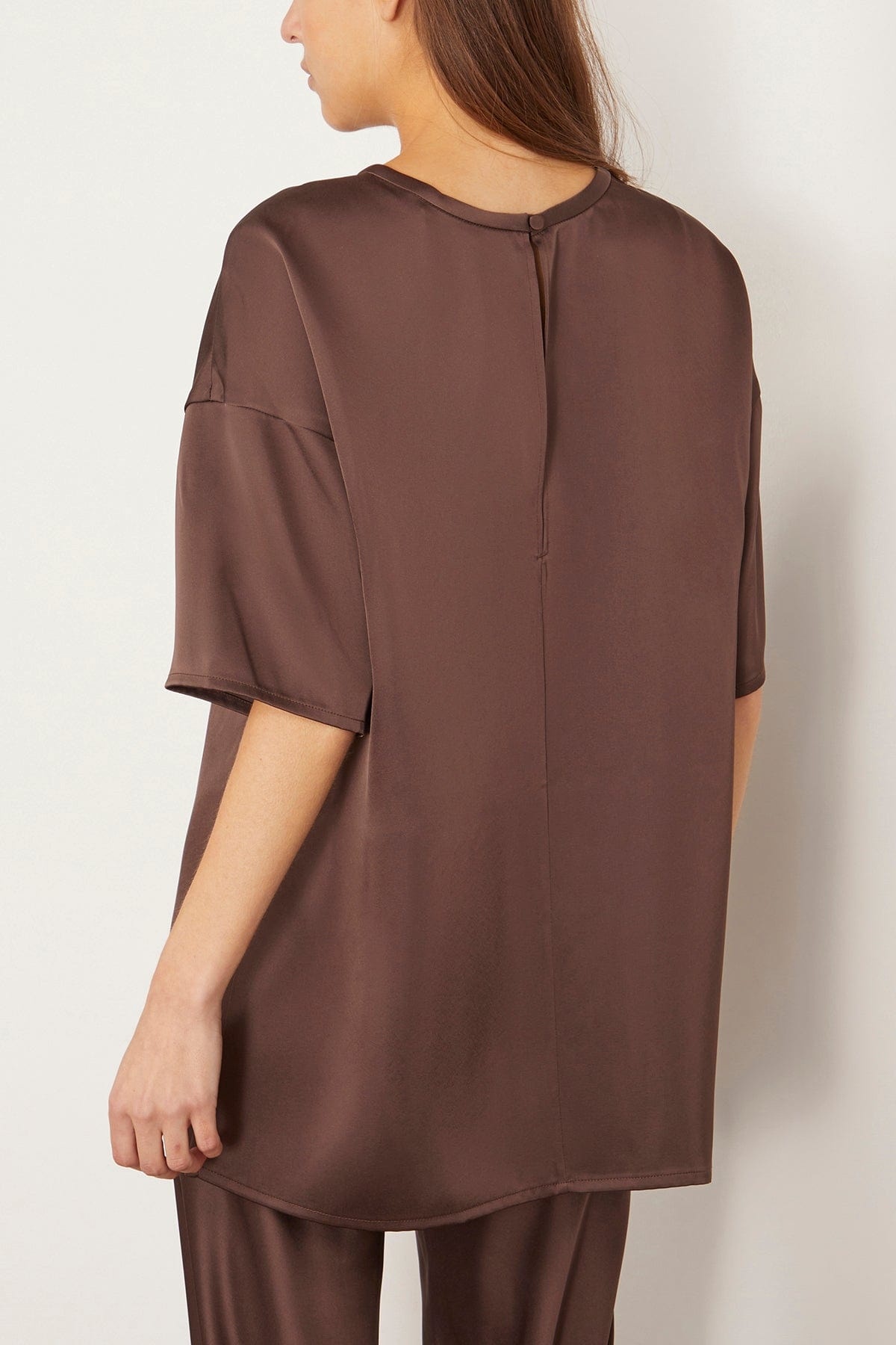 Bristowe T-Shirt in Chocolate - 4