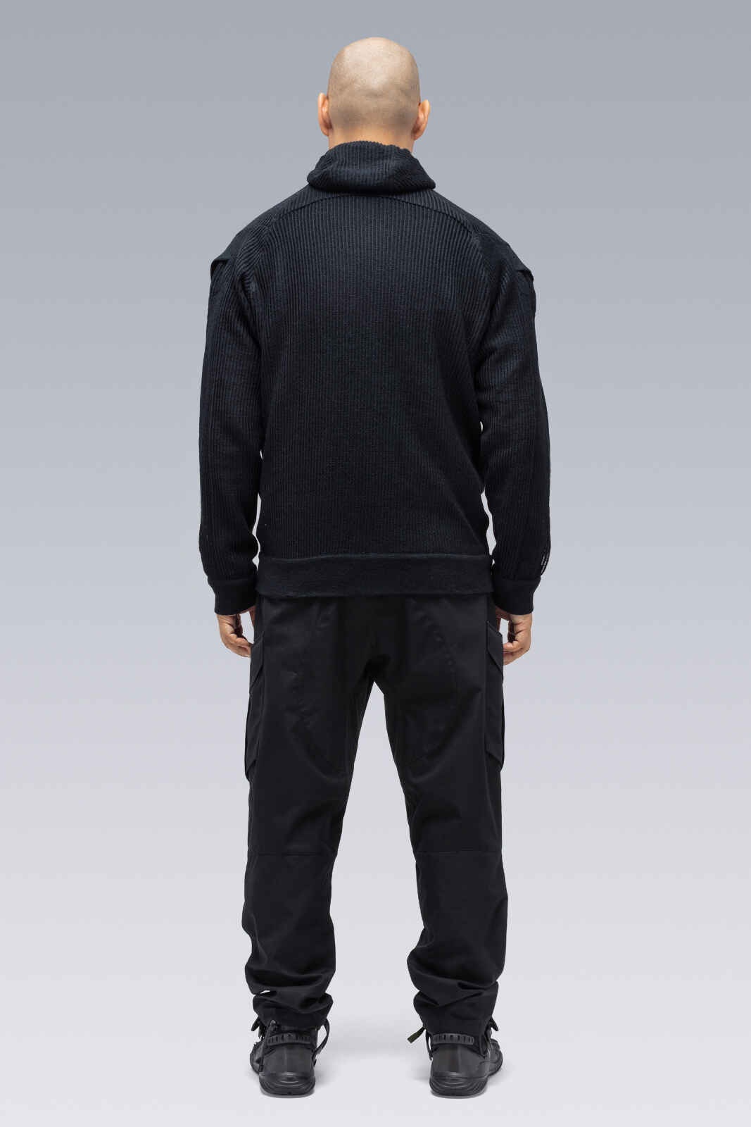 J77-AM Black - 4
