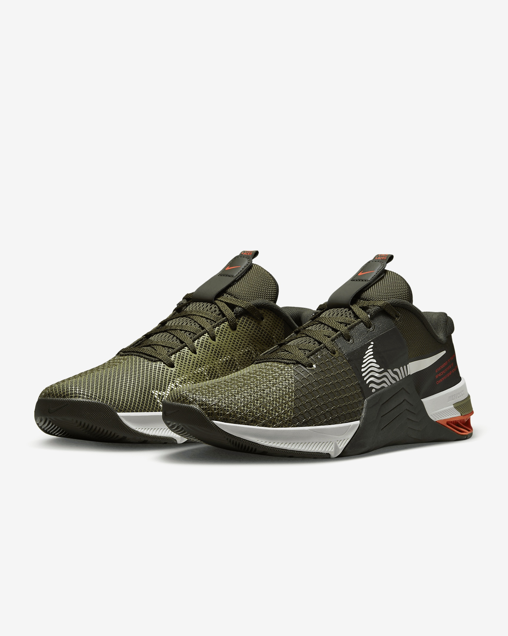 Nike Men's Metcon 8 Workout Shoes - 5