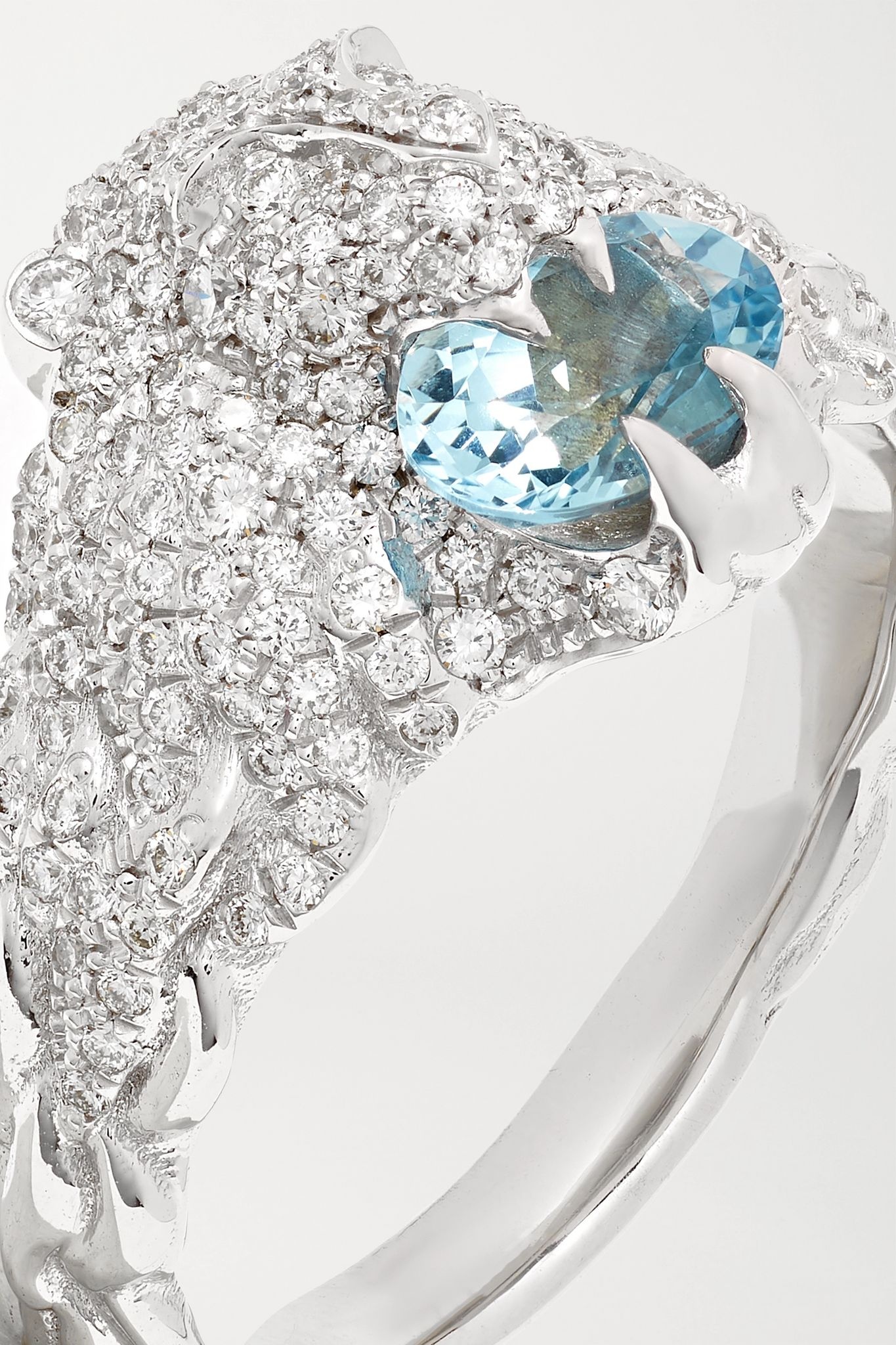 18-karat white gold, diamond and aquamarine ring - 4