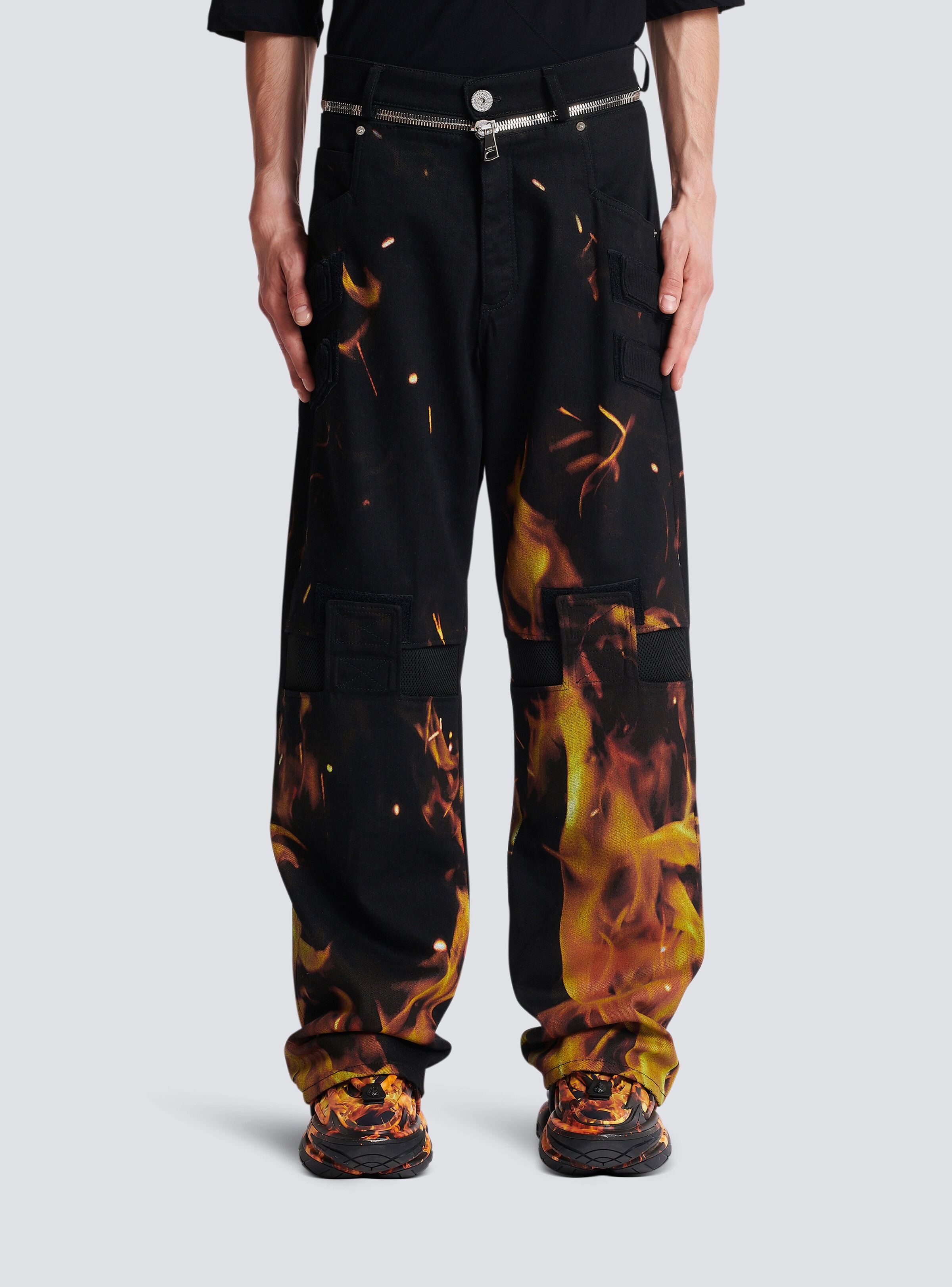 Fire print jeans with inserts - 5