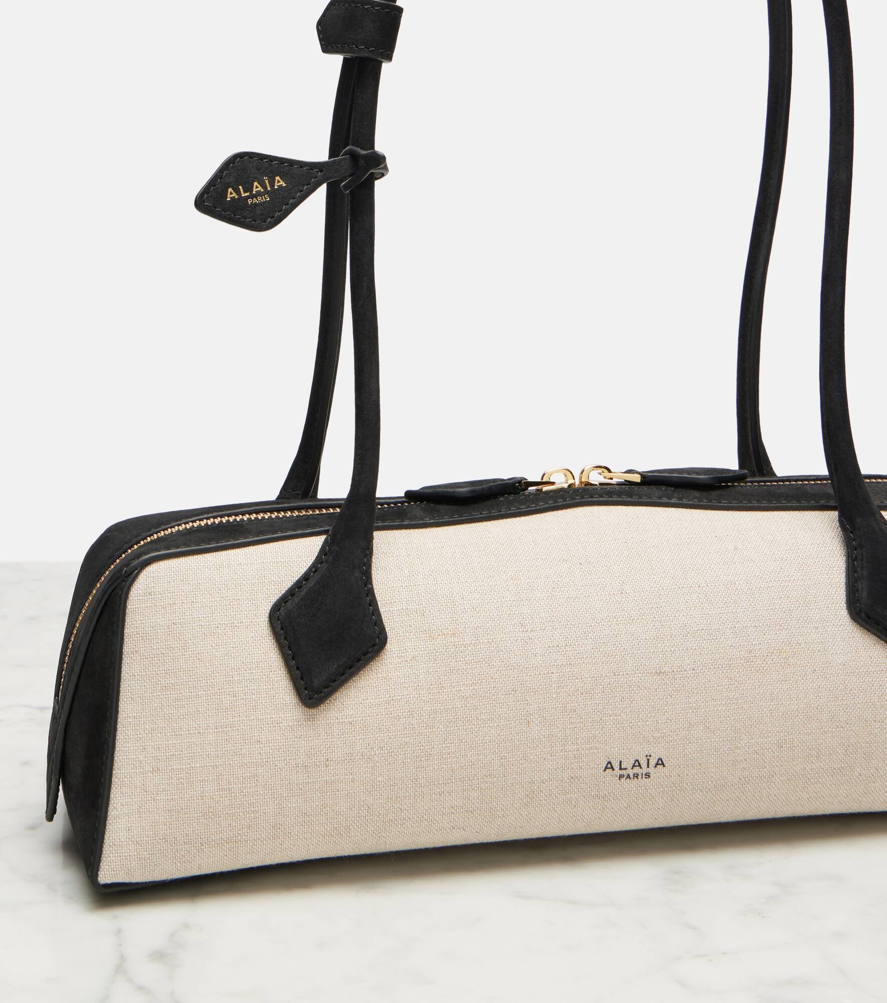 Le Teckel Small suede-trimmed shoulder bag - 6