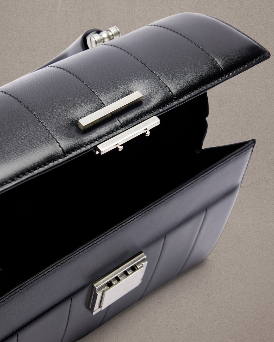 DÉJÀ-VU BAG - 5