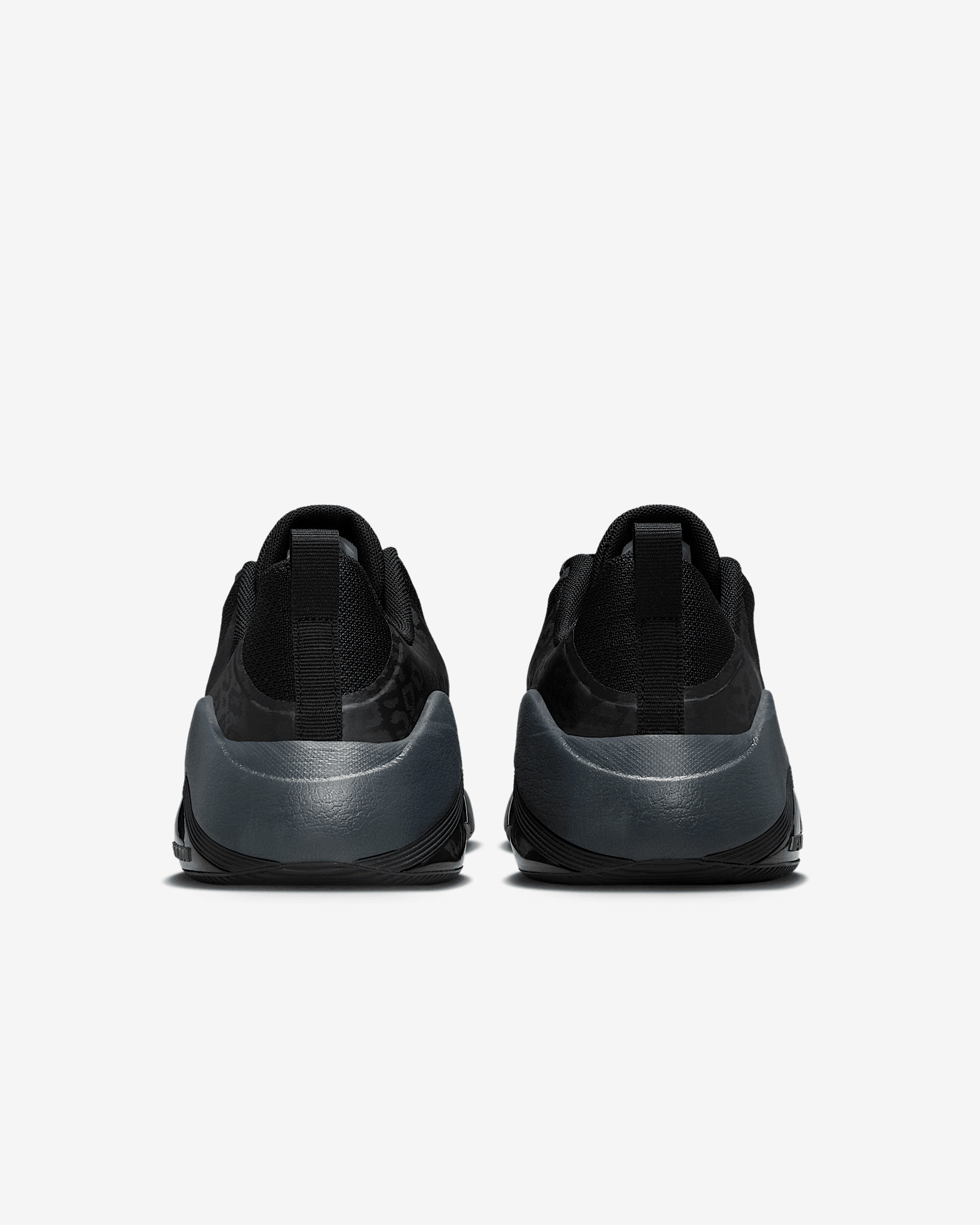 Nike Bella 7 Women's Workout Shoes - 6