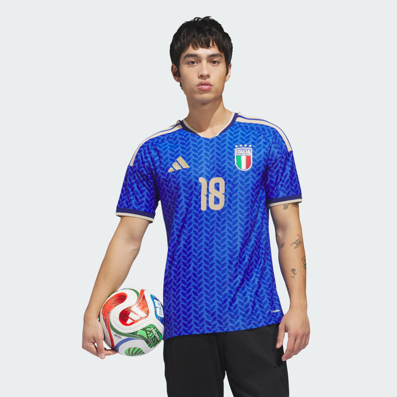 Italy 26 Home Barella Authentic Jersey 4