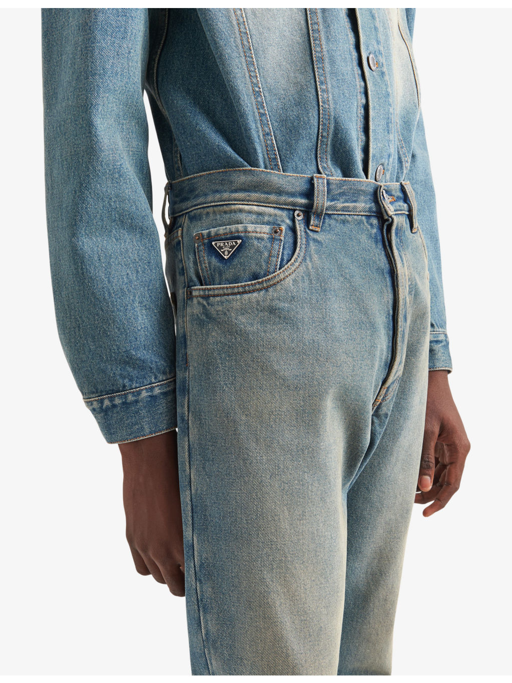 Logo-plaque cropped tapered-leg jeans - 3