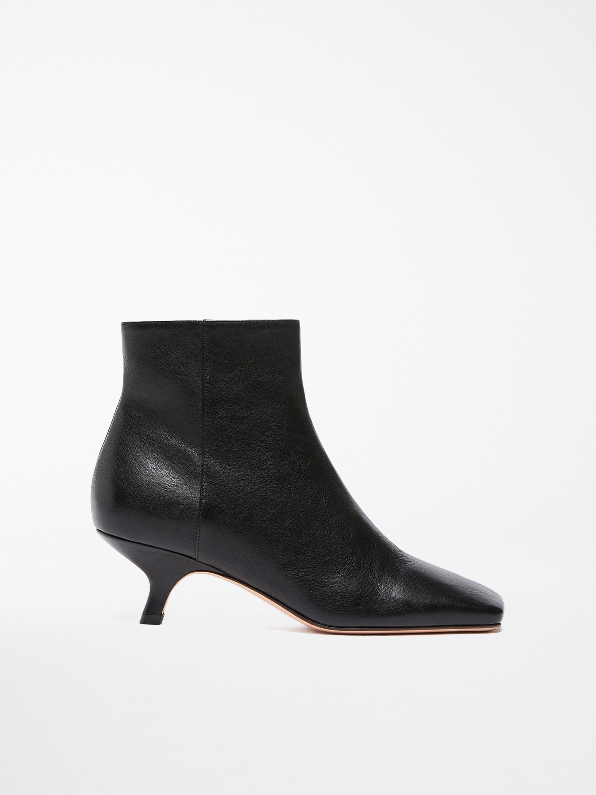 COLMO Square-toe ankle boots - 1