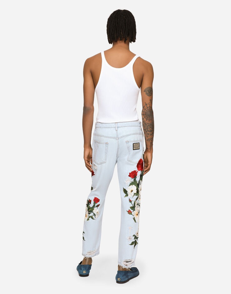 Loose light blue jeans with floral embroidery - 3