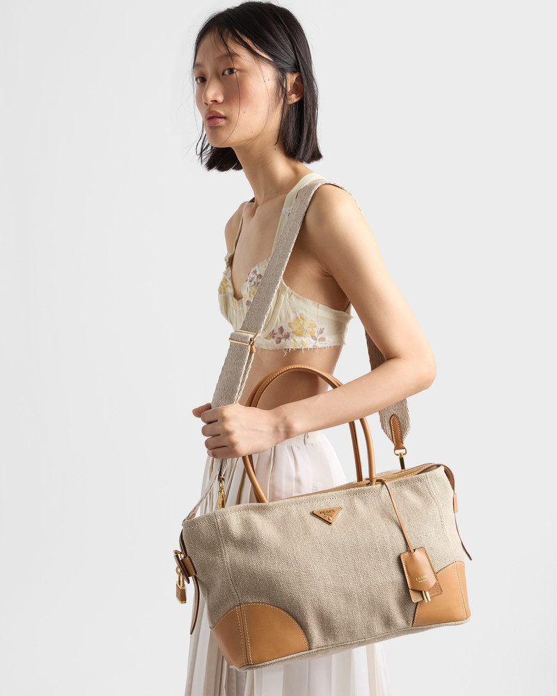 Large linen and leather tote bag 9