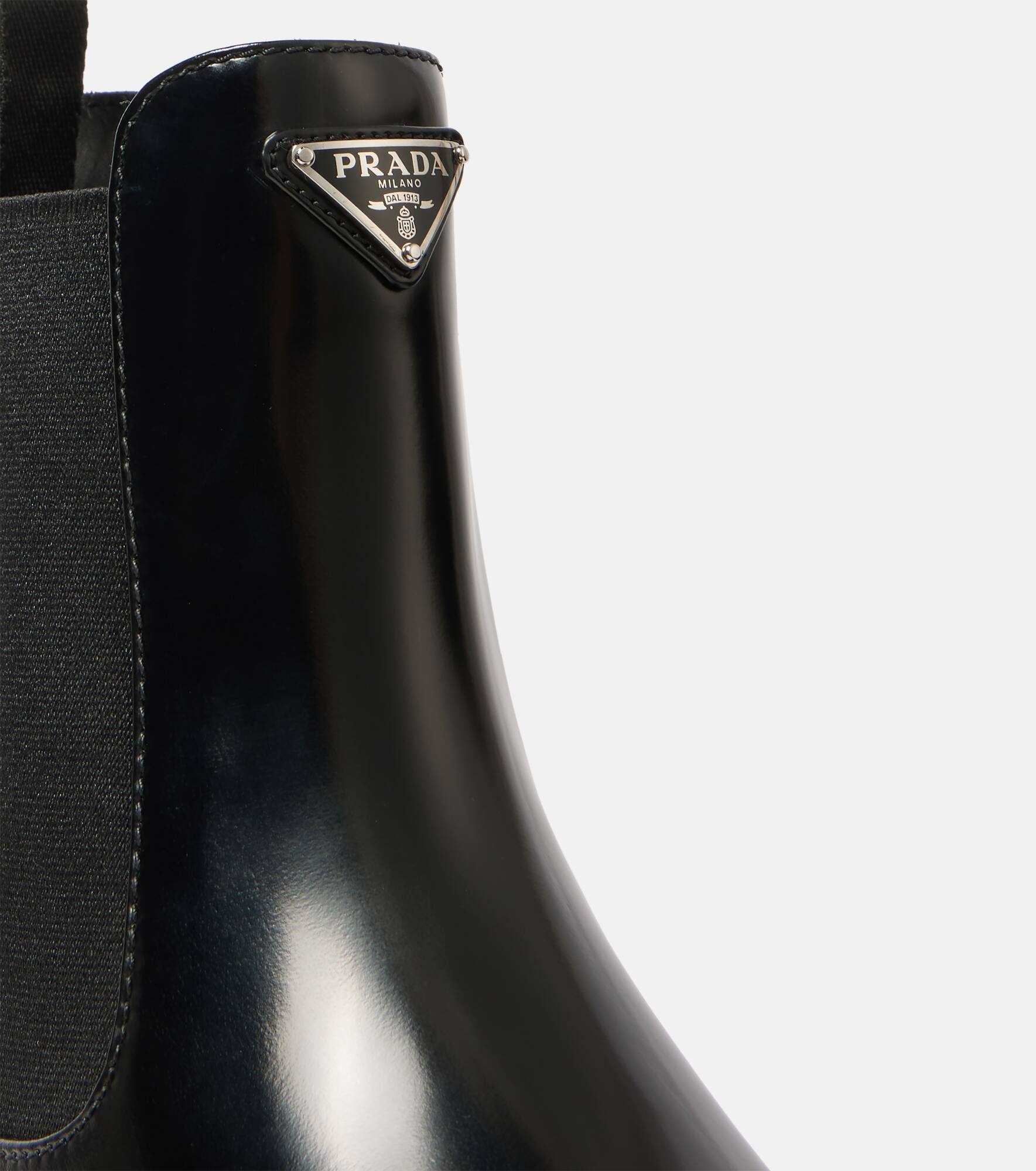 Leather Chelsea boots - 6