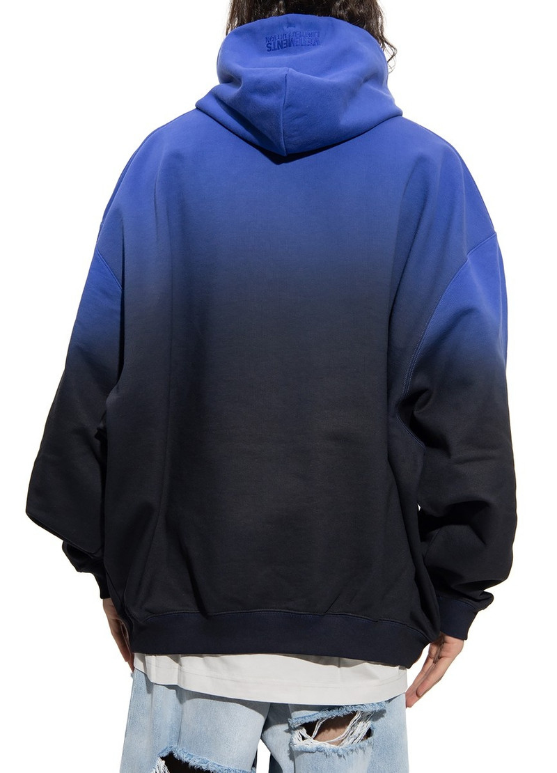 Logo hoodie 3