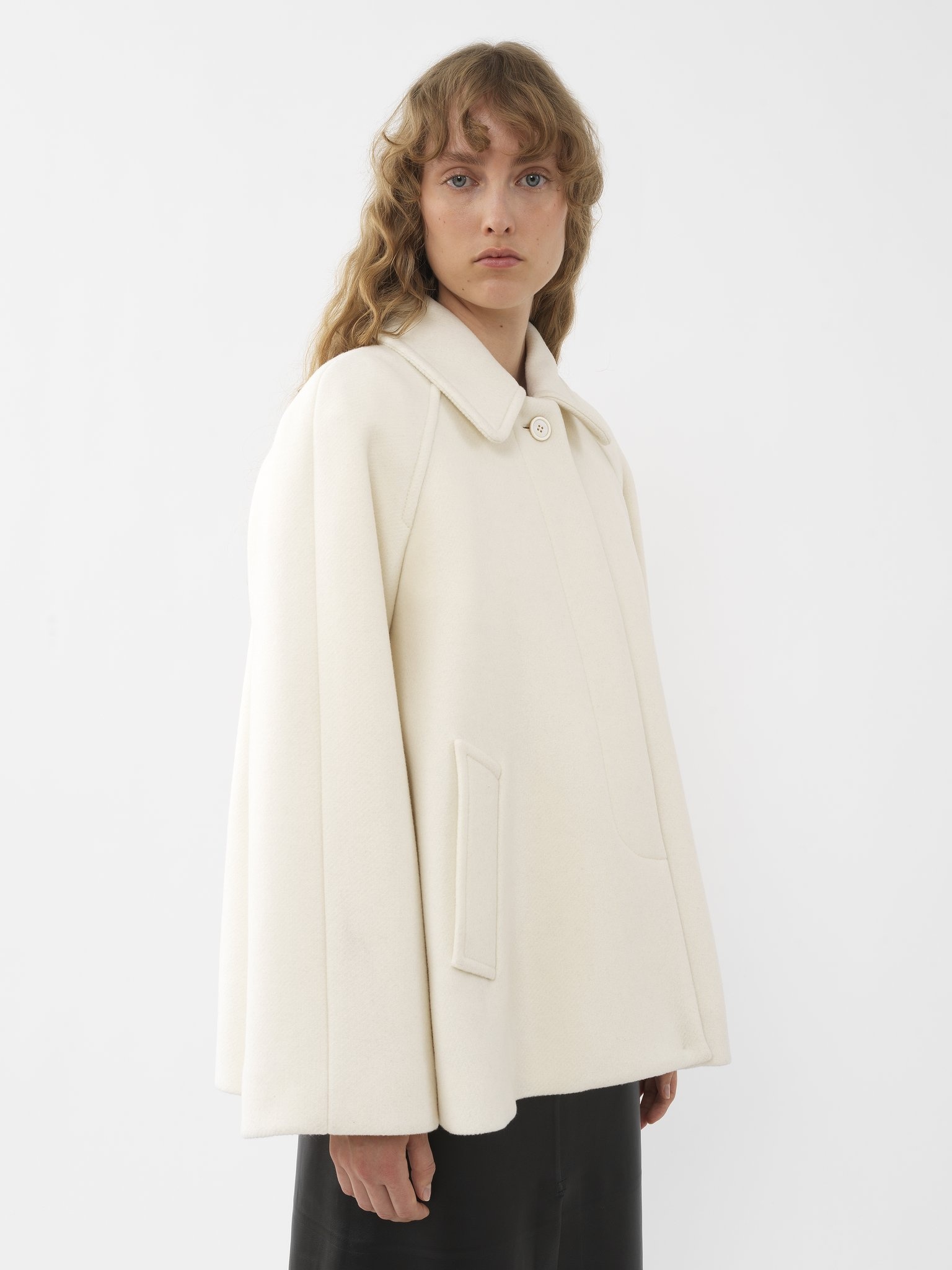 Chloe SHORT CAPE COAT REVERSIBLE