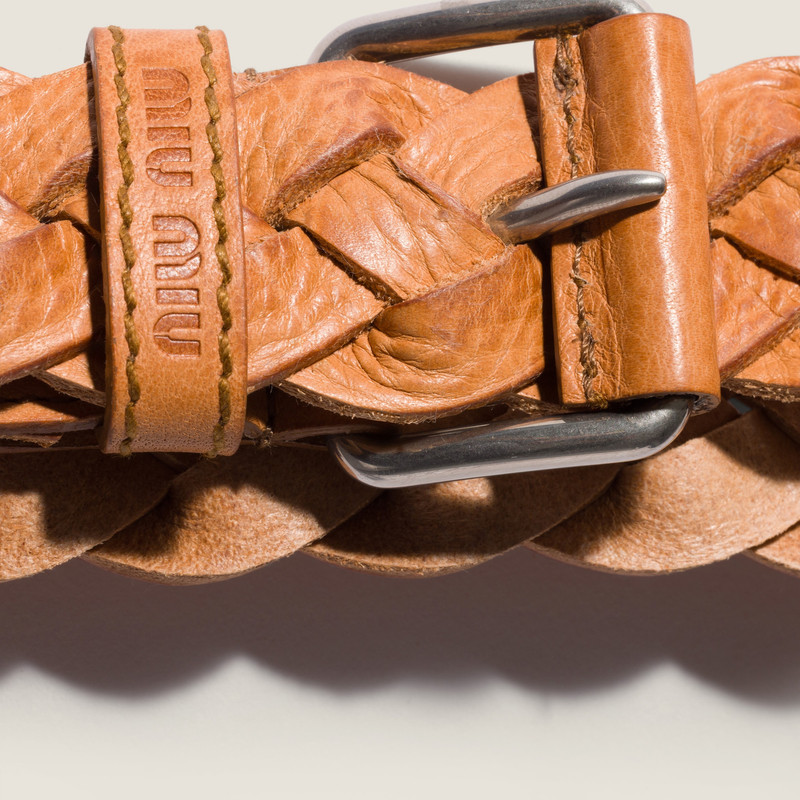 Miu Miu Leather belt outlook