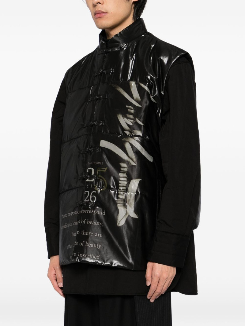 graphic-print sleeveless padded jacket 3