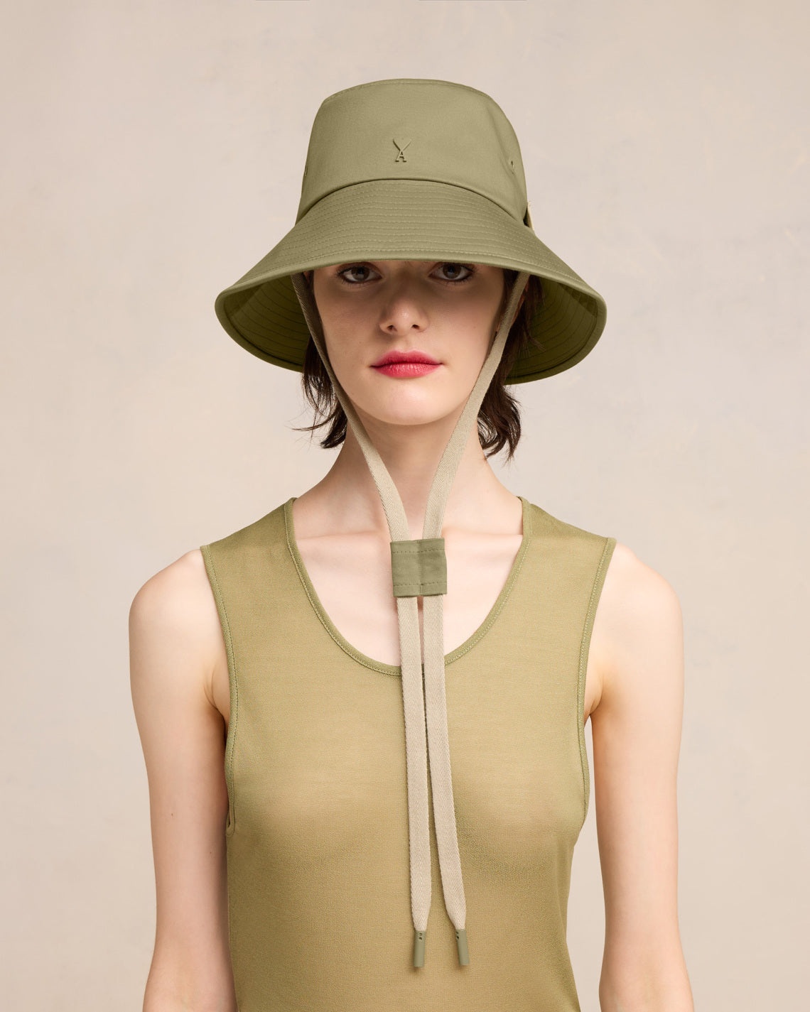 AMI DE COEUR BUCKET HAT WITH STRING - 2