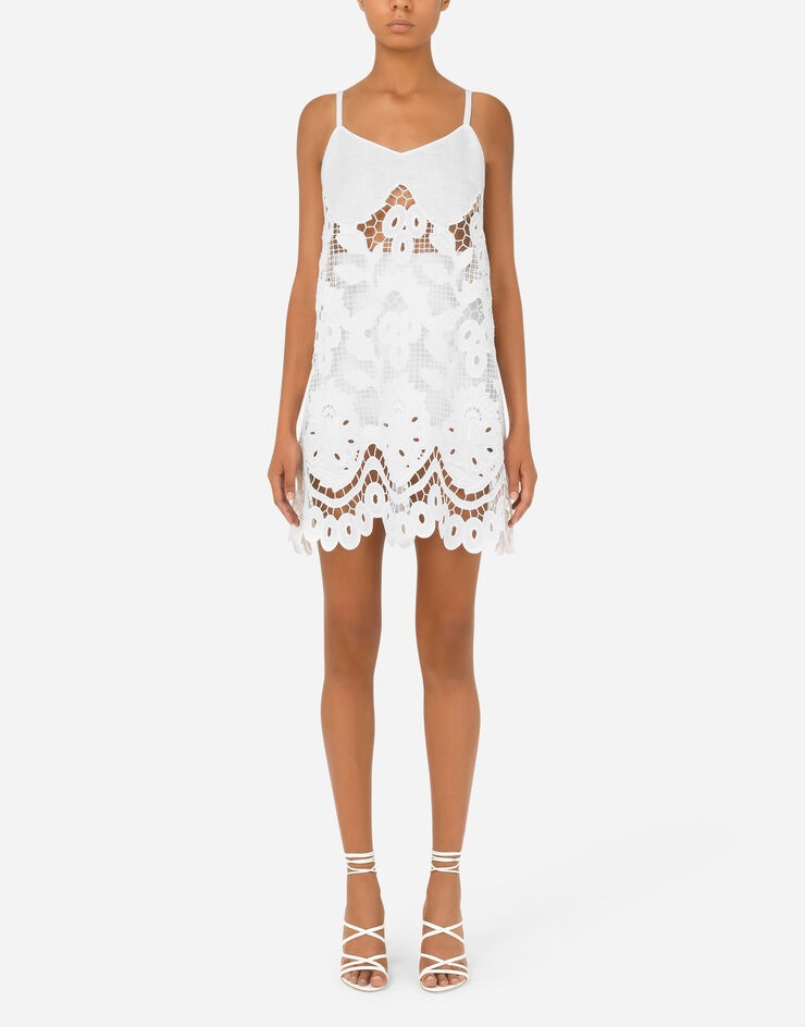 Short dress with openwork embellishment - 1