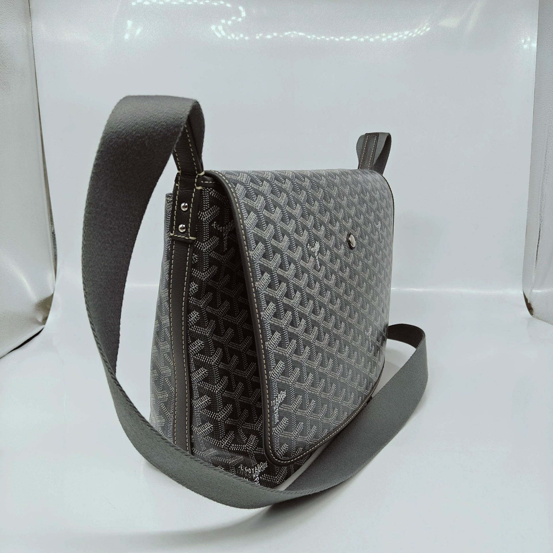 goyard tote - Goyard Tote Women Pre-Loved Bag Brand New Condition - 7