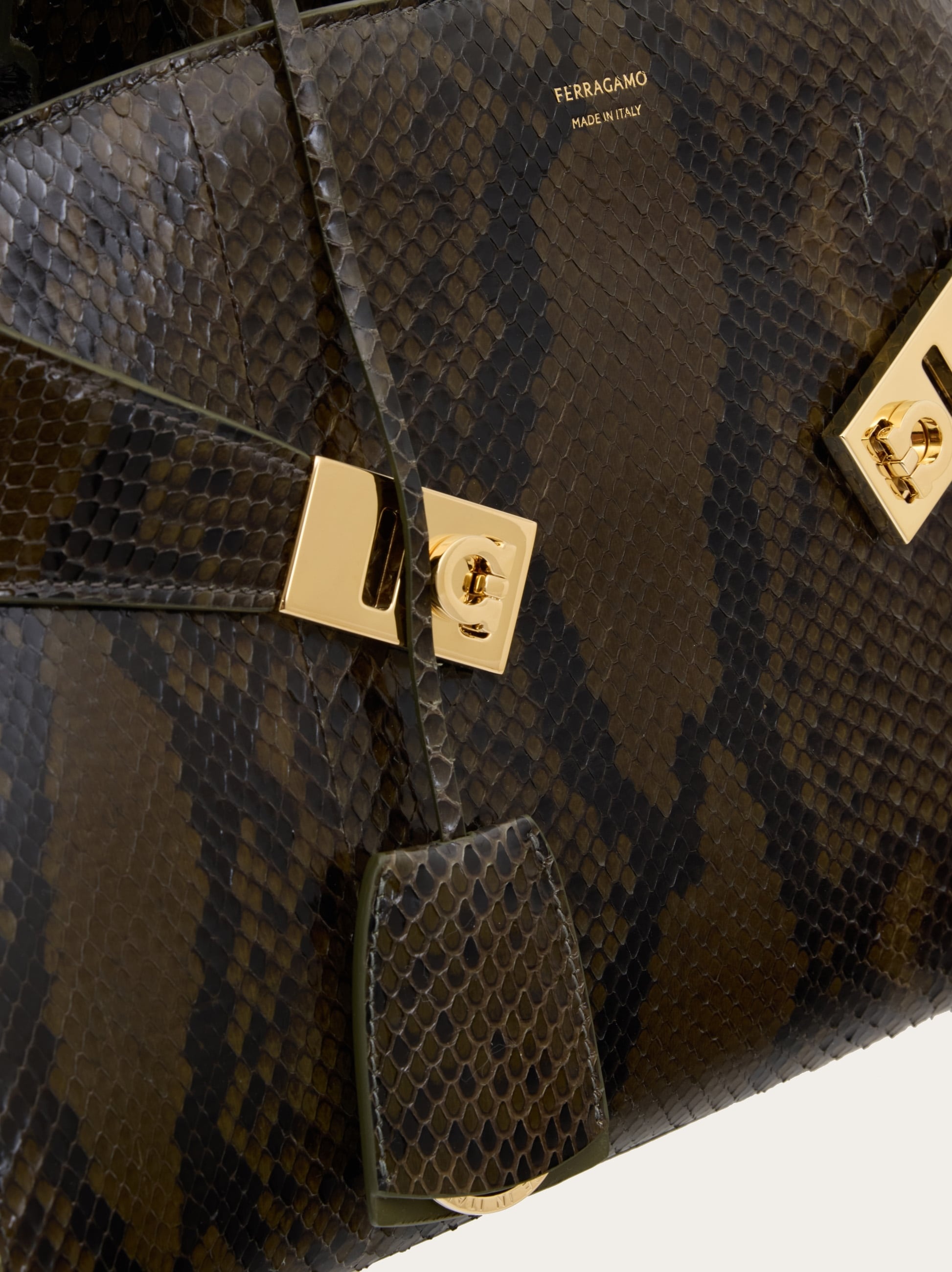 Hug handbag (M) - 7