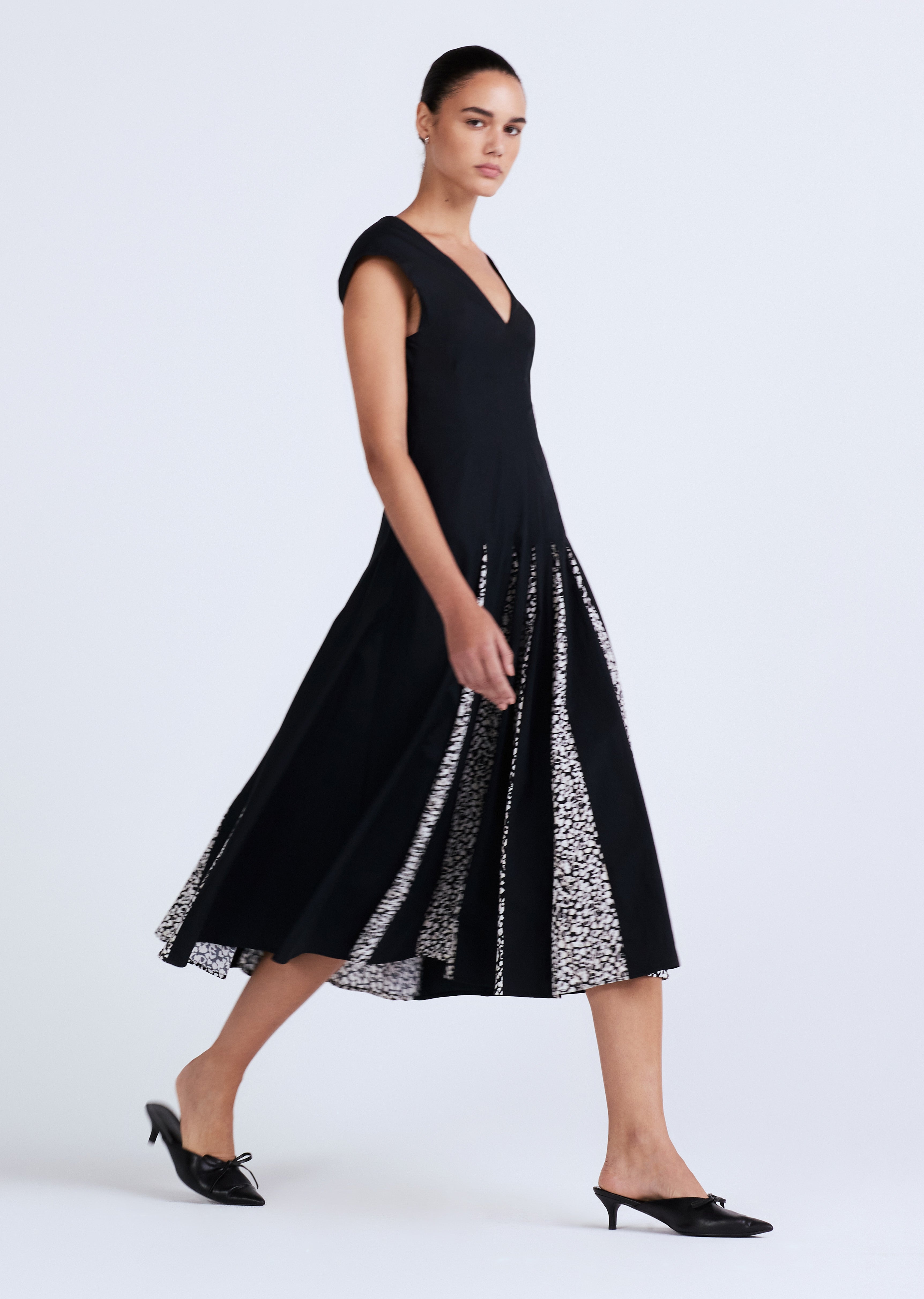 ELLA SLEEVELESS GODET DRESS - 2