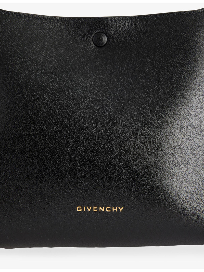 Givenchy Day Flat Leather Pochette outlook