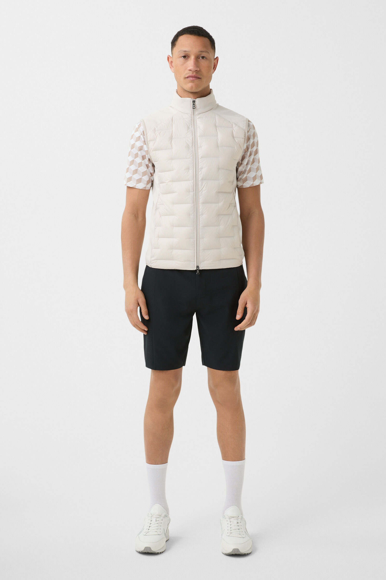 Dallin lightweight down vest in Sand - 4