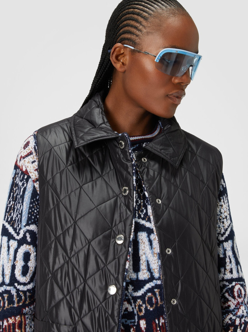 Reversible vest with stitching and lettering 5