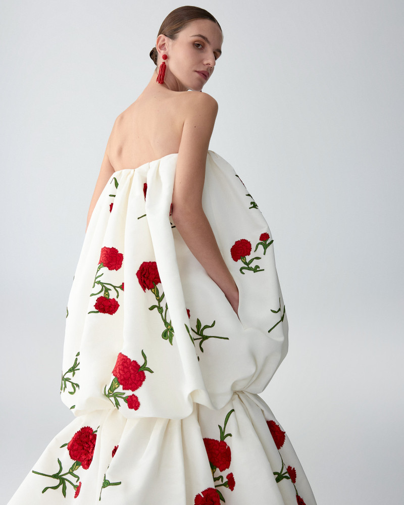 Carnation-Embroidered Bubble Gown 4
