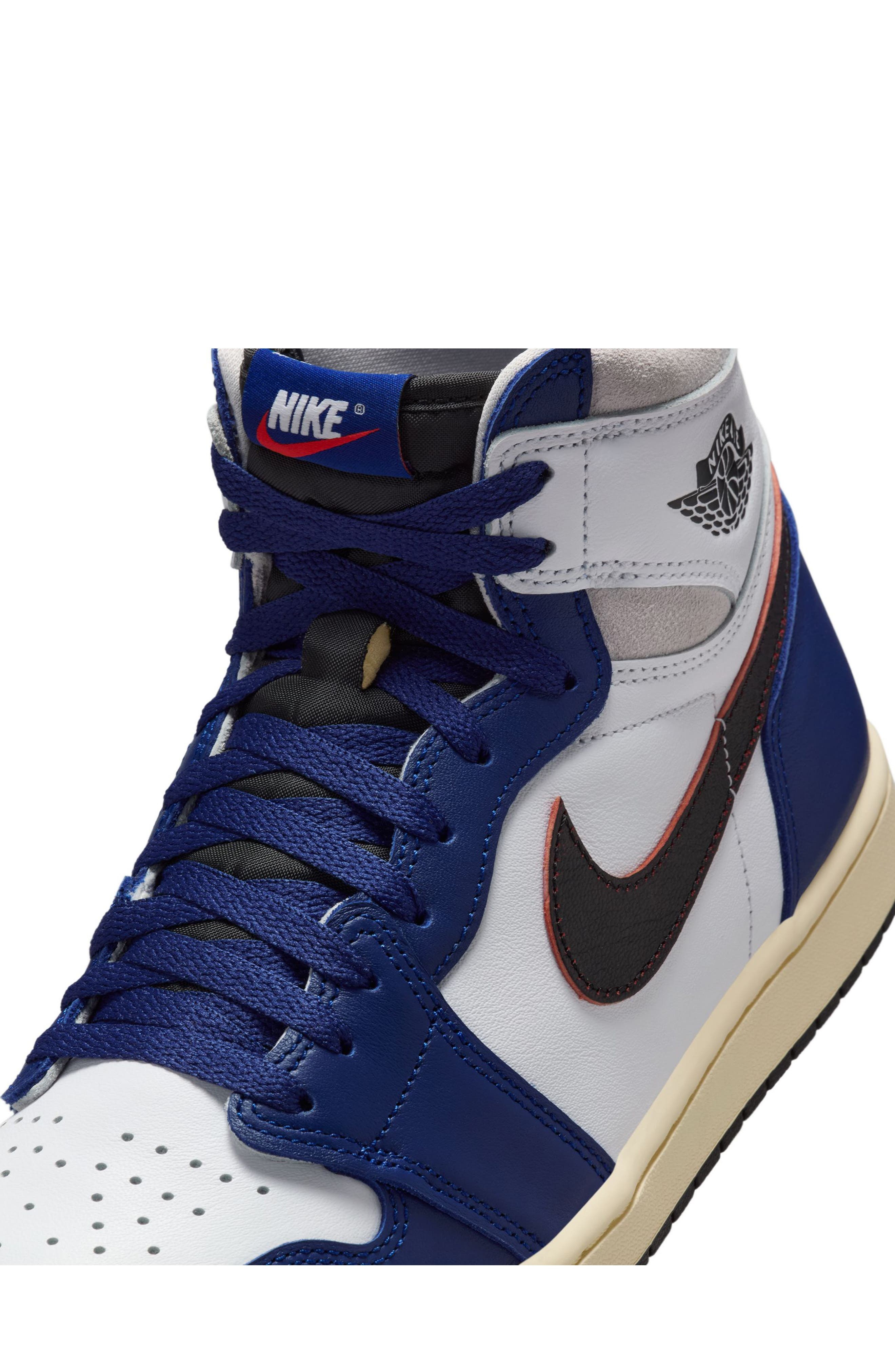 Air Jordan 1 Retro High Top Basketball Sneaker in 100 White/black at Nordstrom - 8