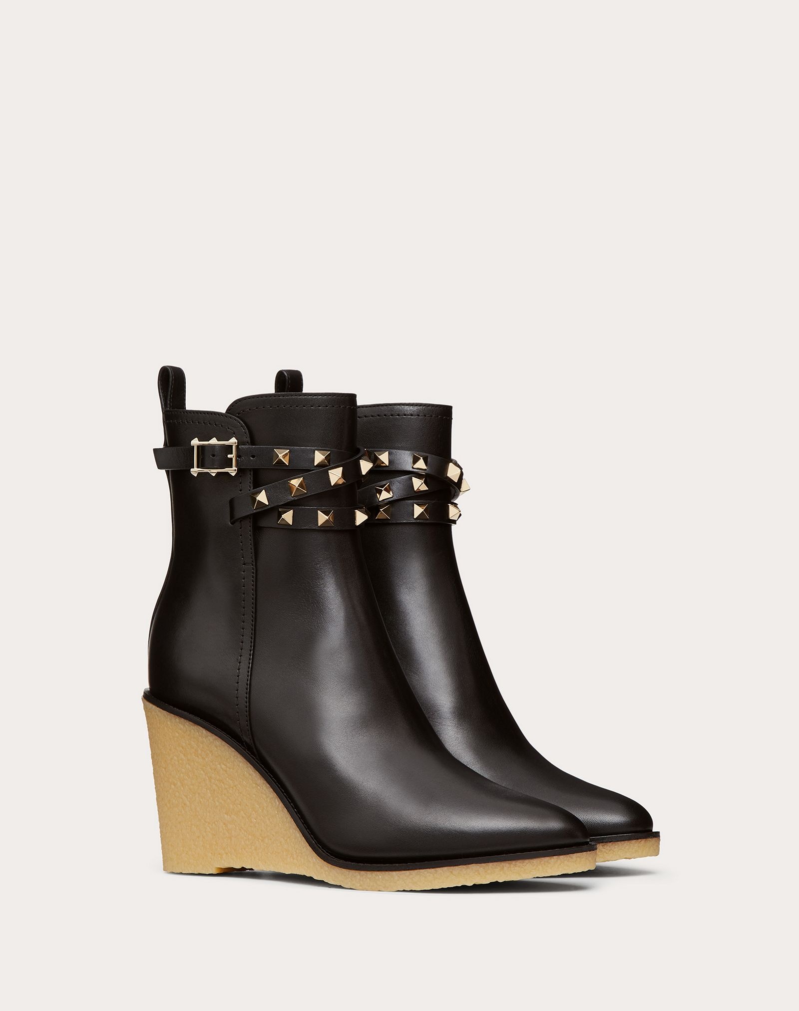 Rockstud Calfskin Wedge Ankle Boot 90 mm - 2