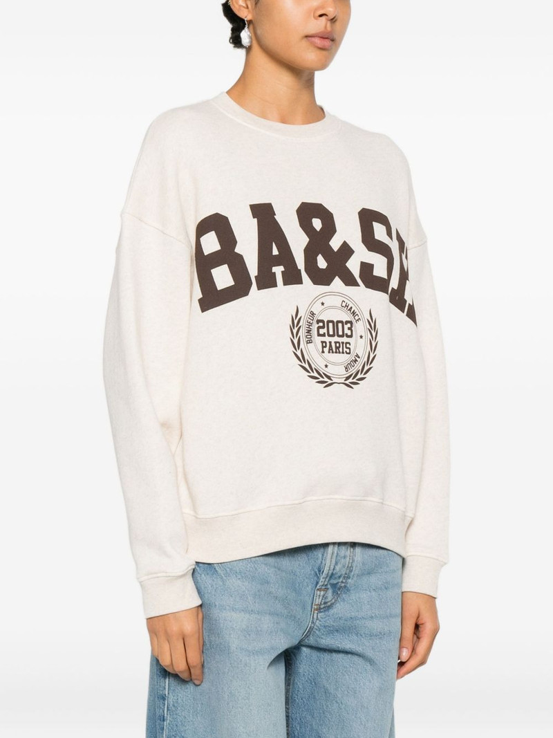logo sweater 3