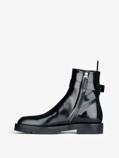 Givenchy SQUARED BOOTS IN LEATHER WITH 4G BUCKLE outlook