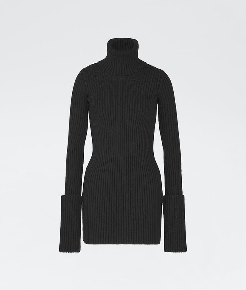 SWEATER - 1