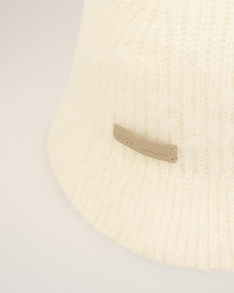 WHITE MOHAIR AMI BUCKET HAT 4