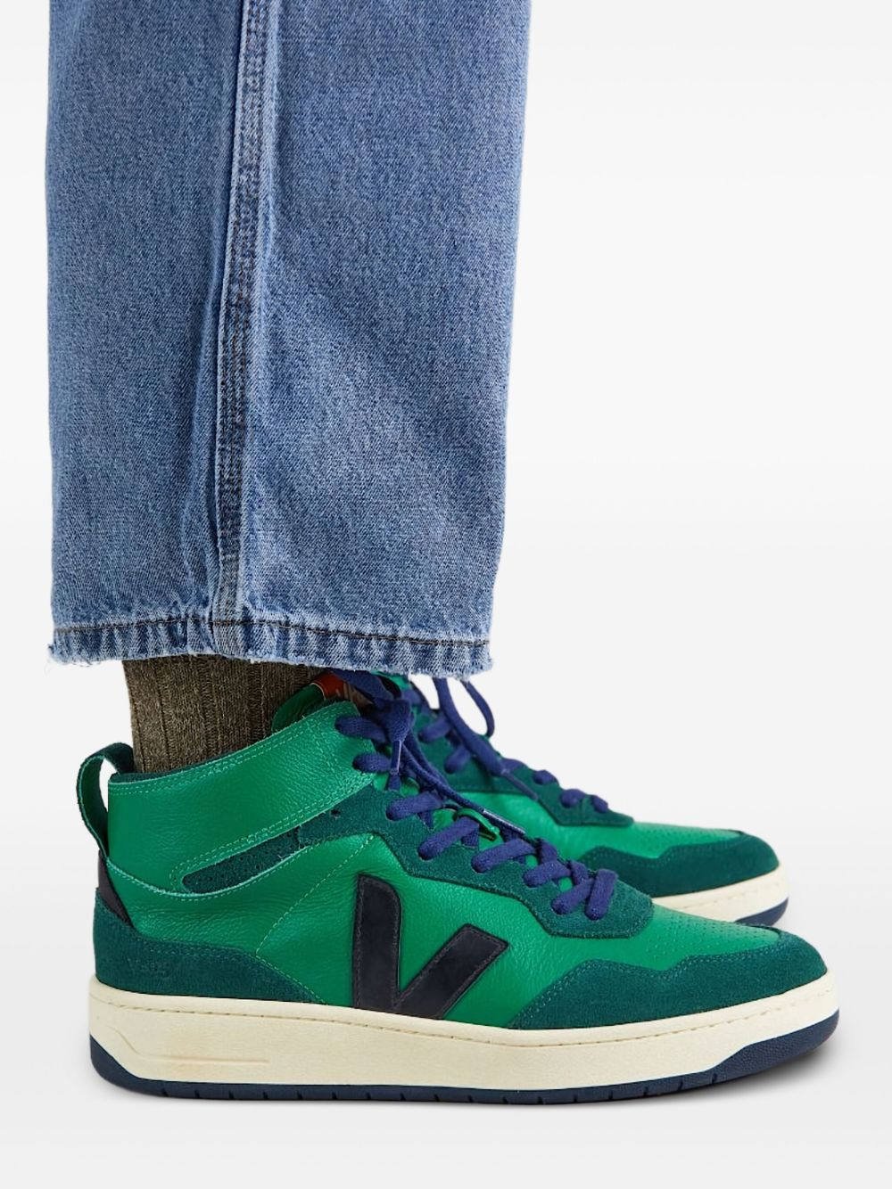 V-95 V-logo high-top trainers - 4