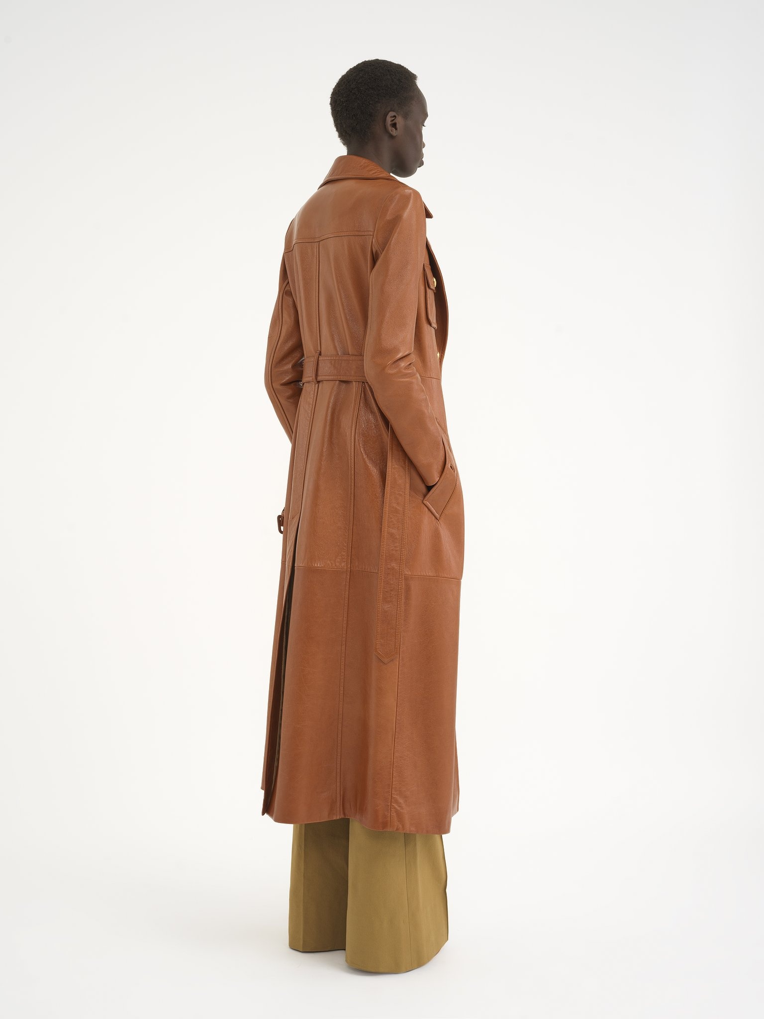 UTILITARIAN TRENCH COAT IN SOFT LEATHER - 6