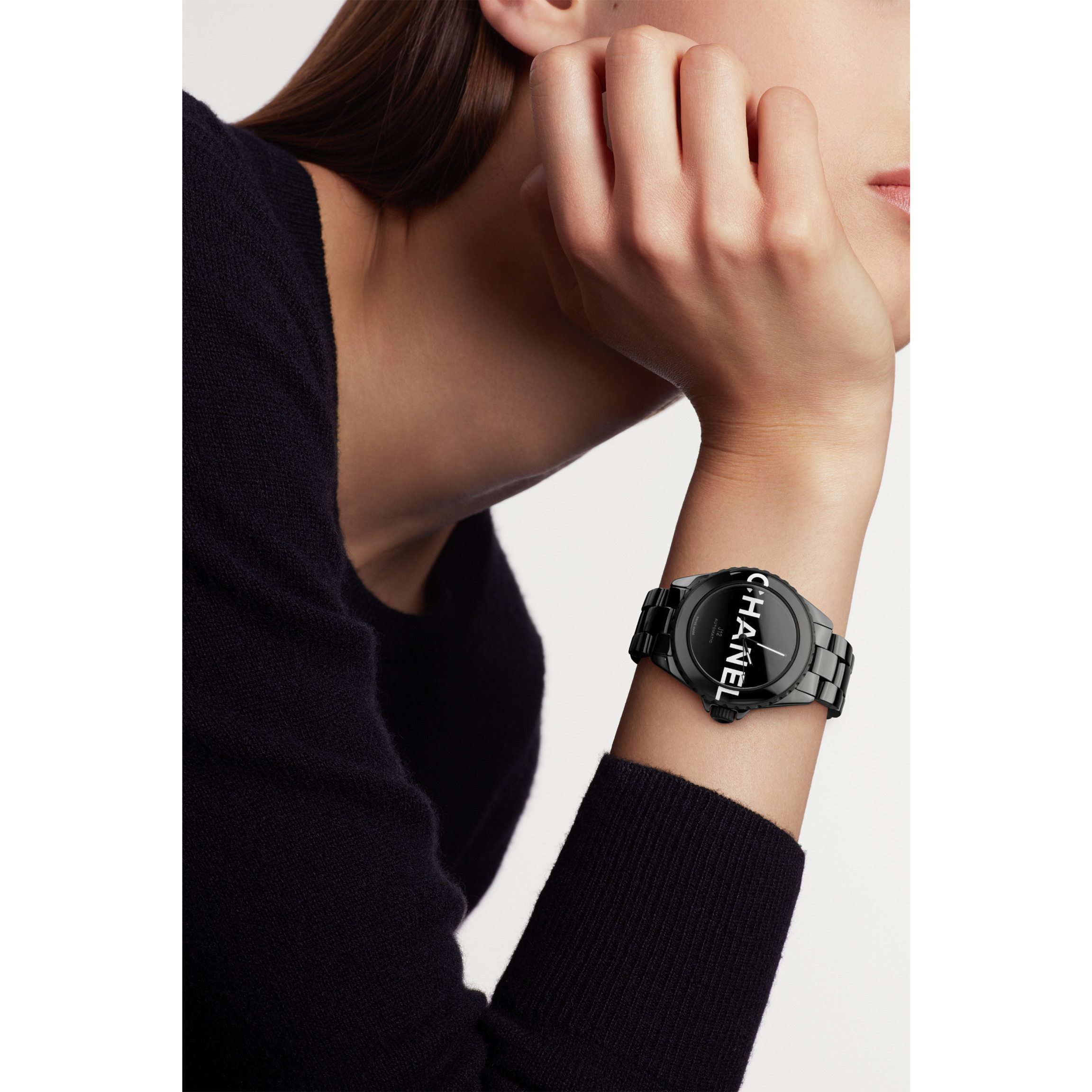 J12 WANTED de CHANEL Watch, 38 mm - 2