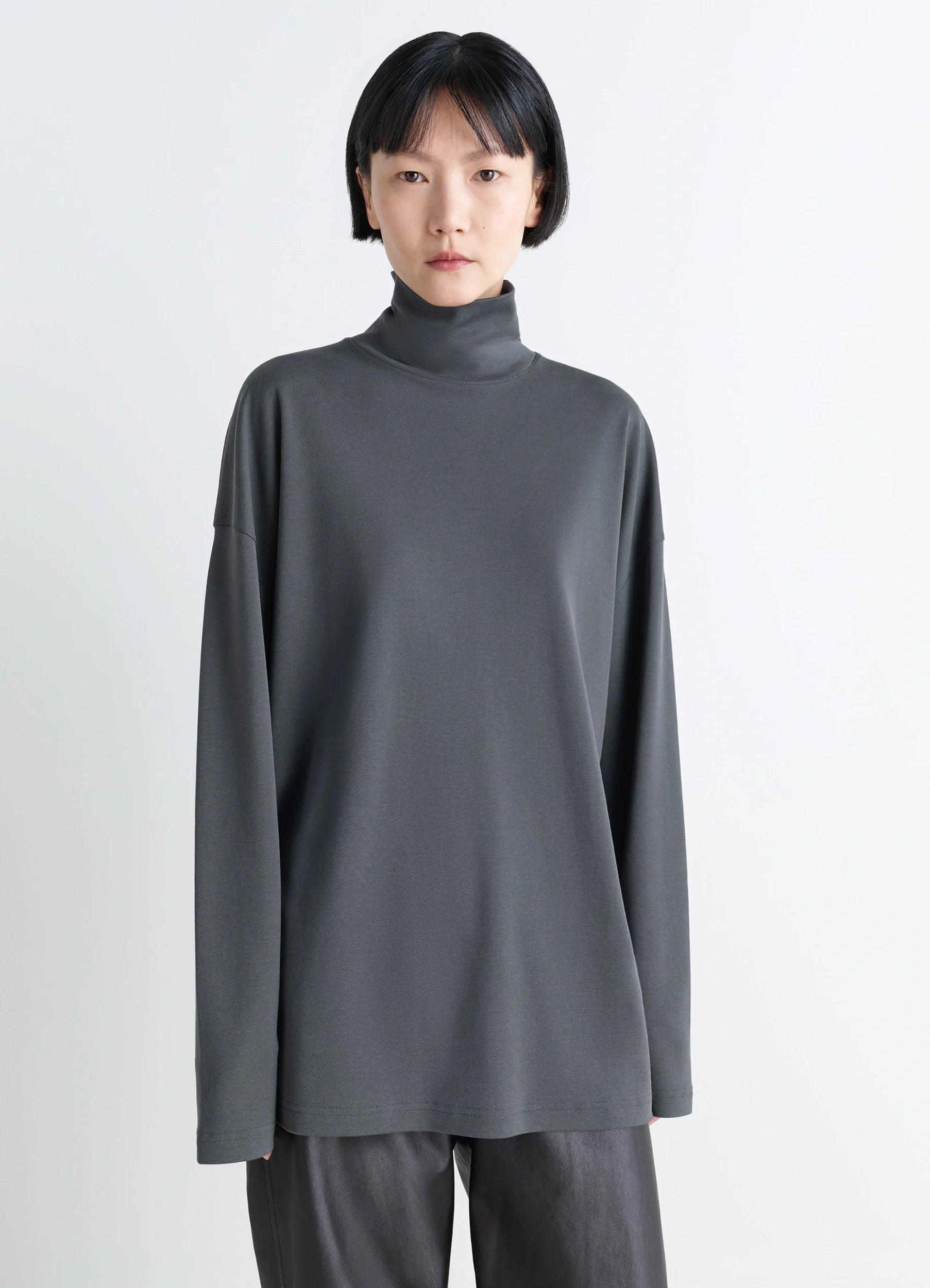 RELAXED MOCK NECK T-SHIRT - 5