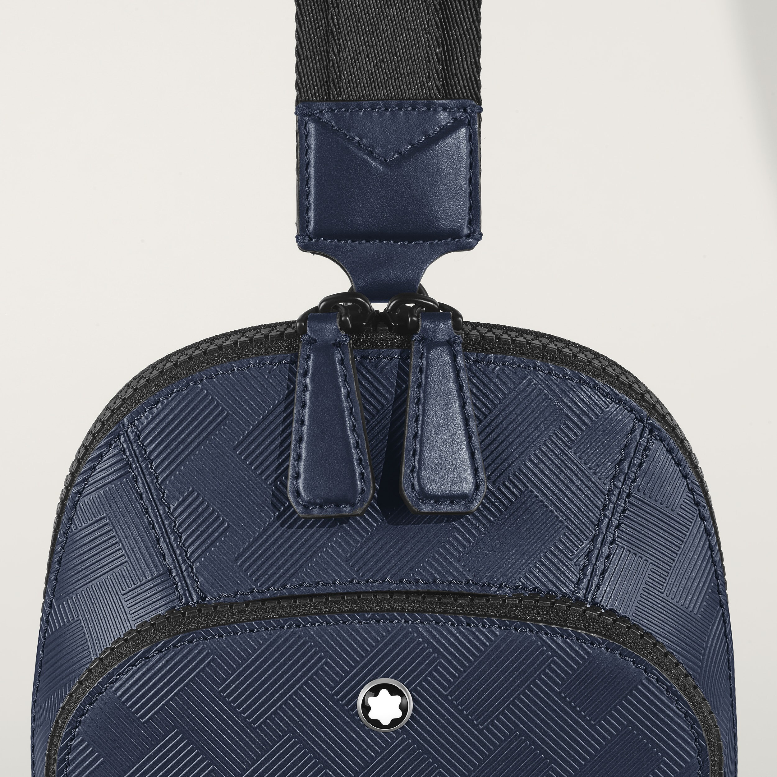 Extreme 3.0 Sling bag with M LOCK 4810 - 7