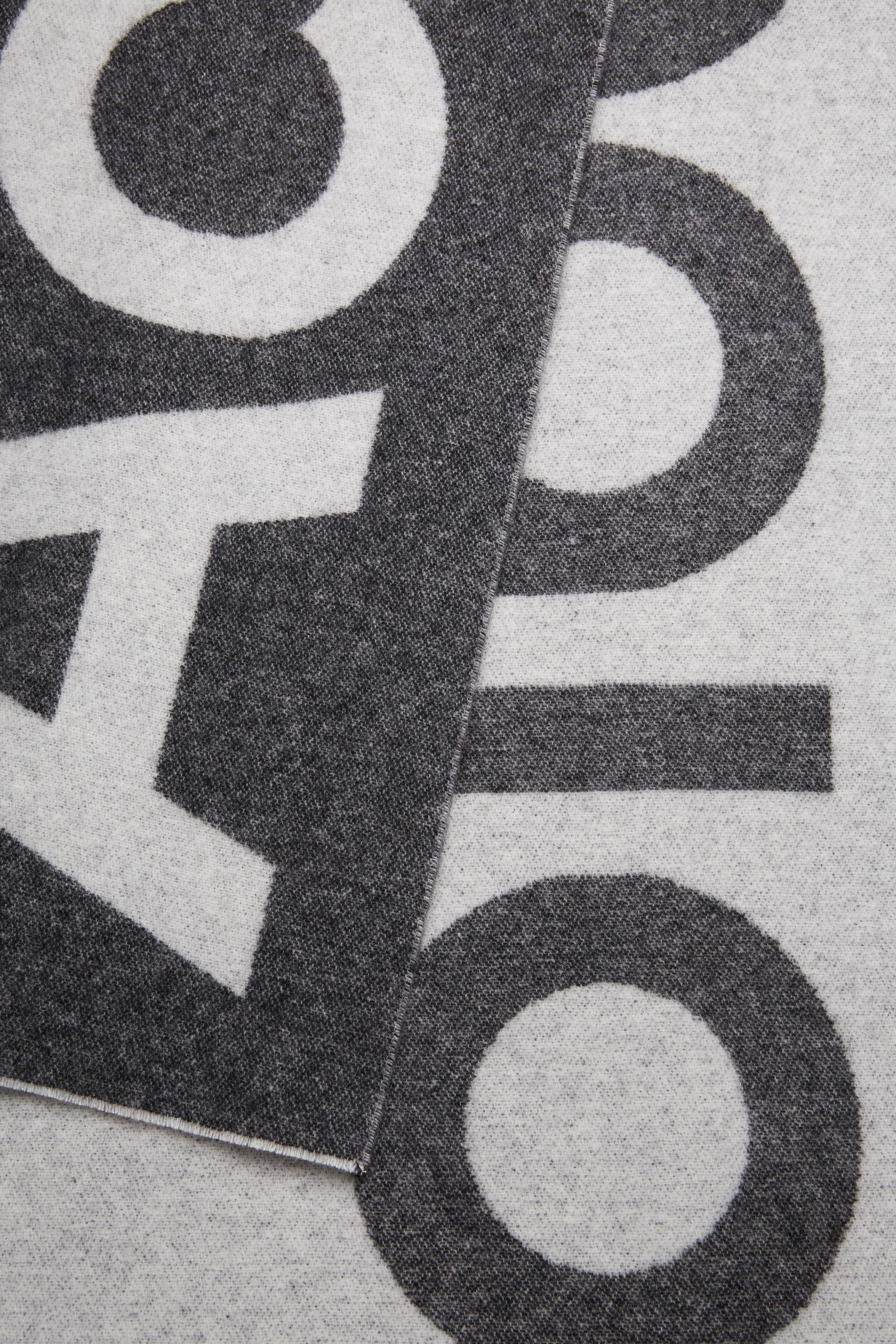 Logo-jacquard scarf - Black - 2
