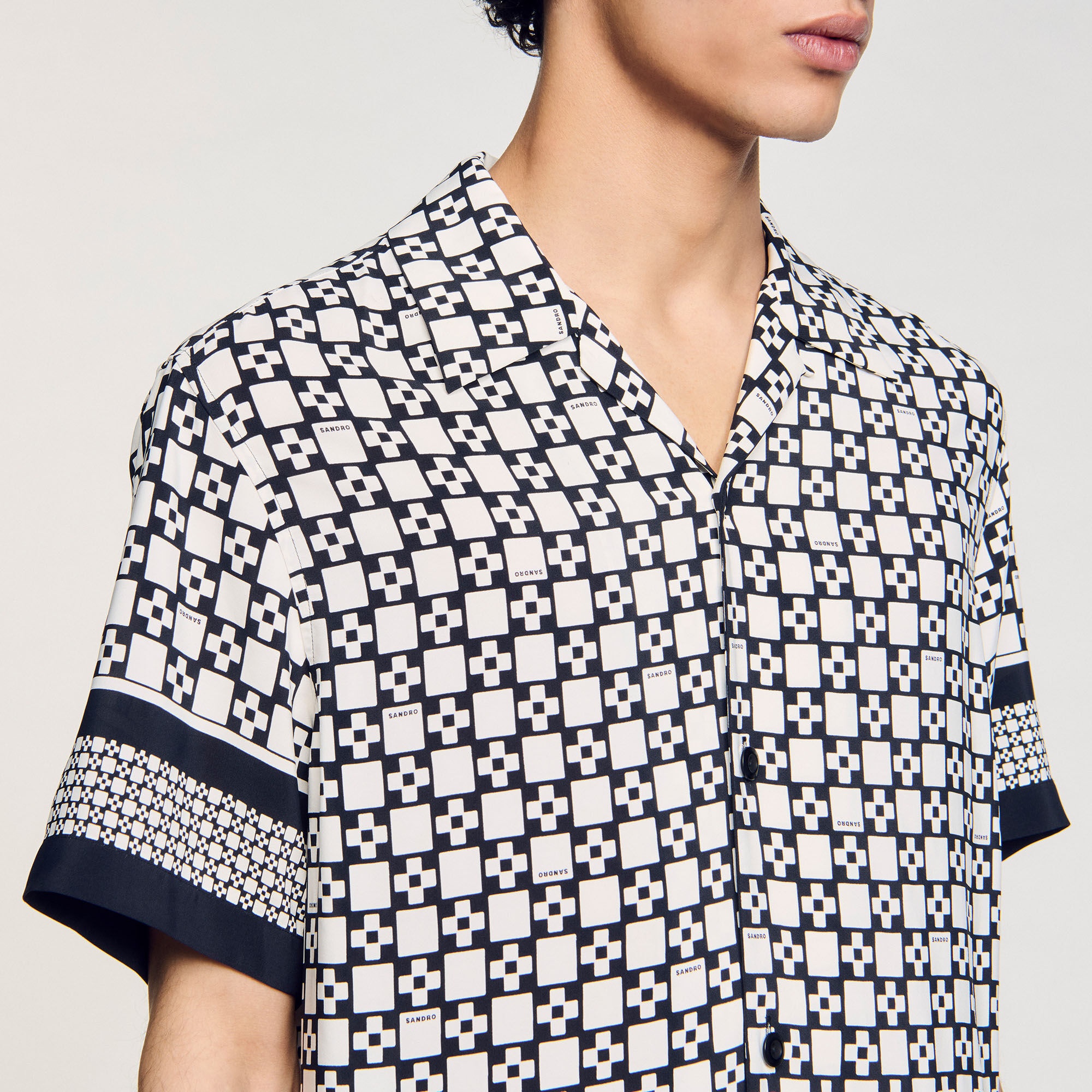 SQUARE CROSS MOTIF FLOWING SHIRT - 3