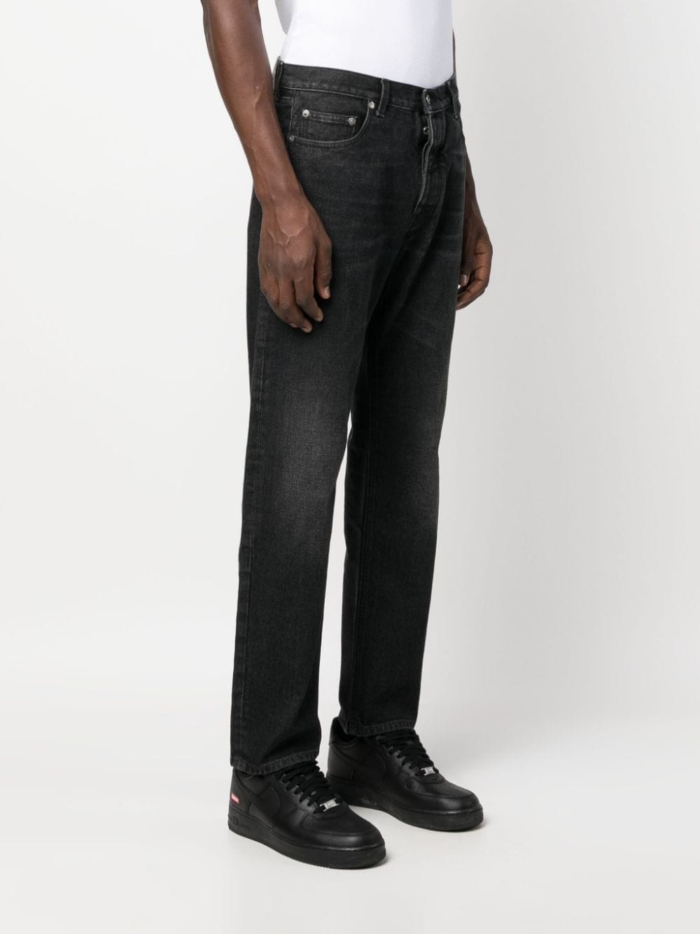 Arr Tab logo-patch tapered jeans - 3