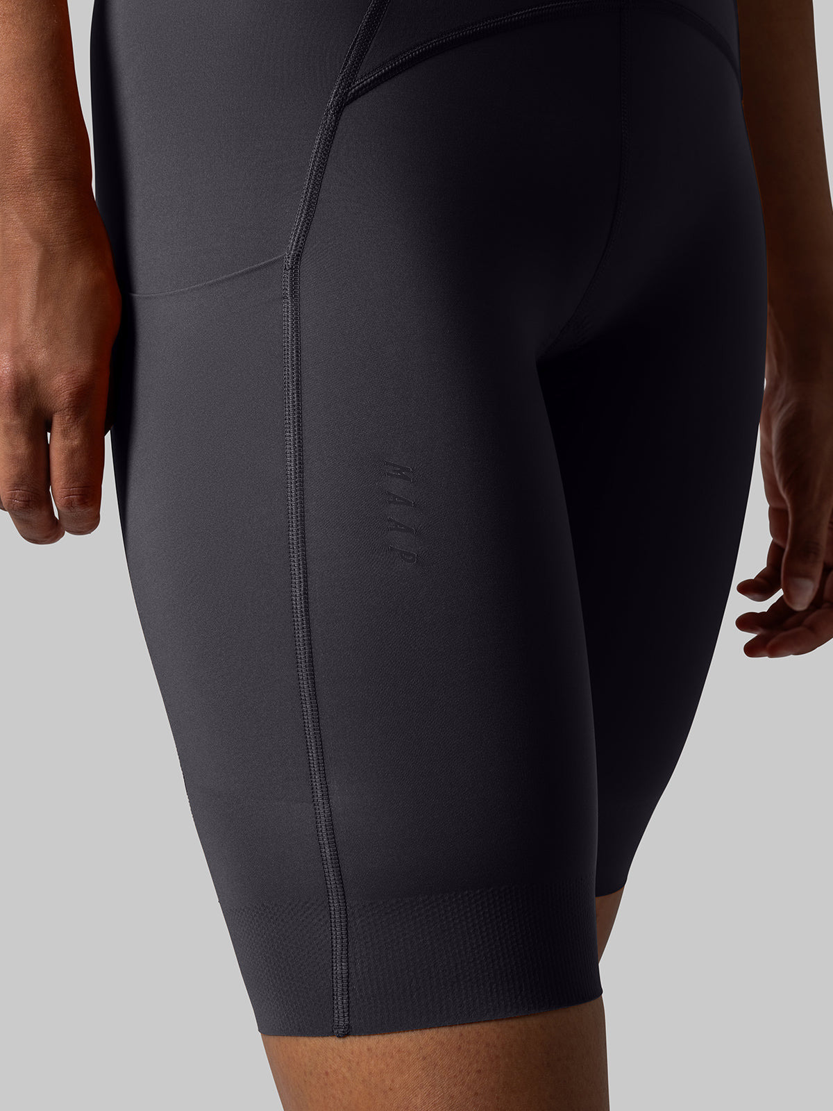 Women's Sequence Short - 6