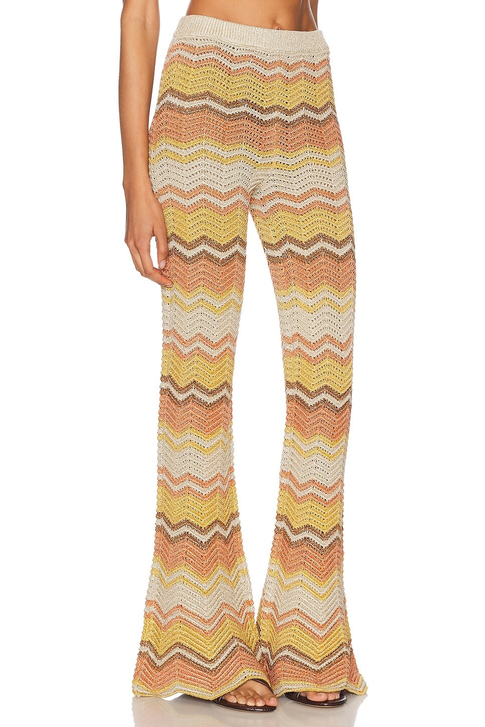 Amira Pant - 2