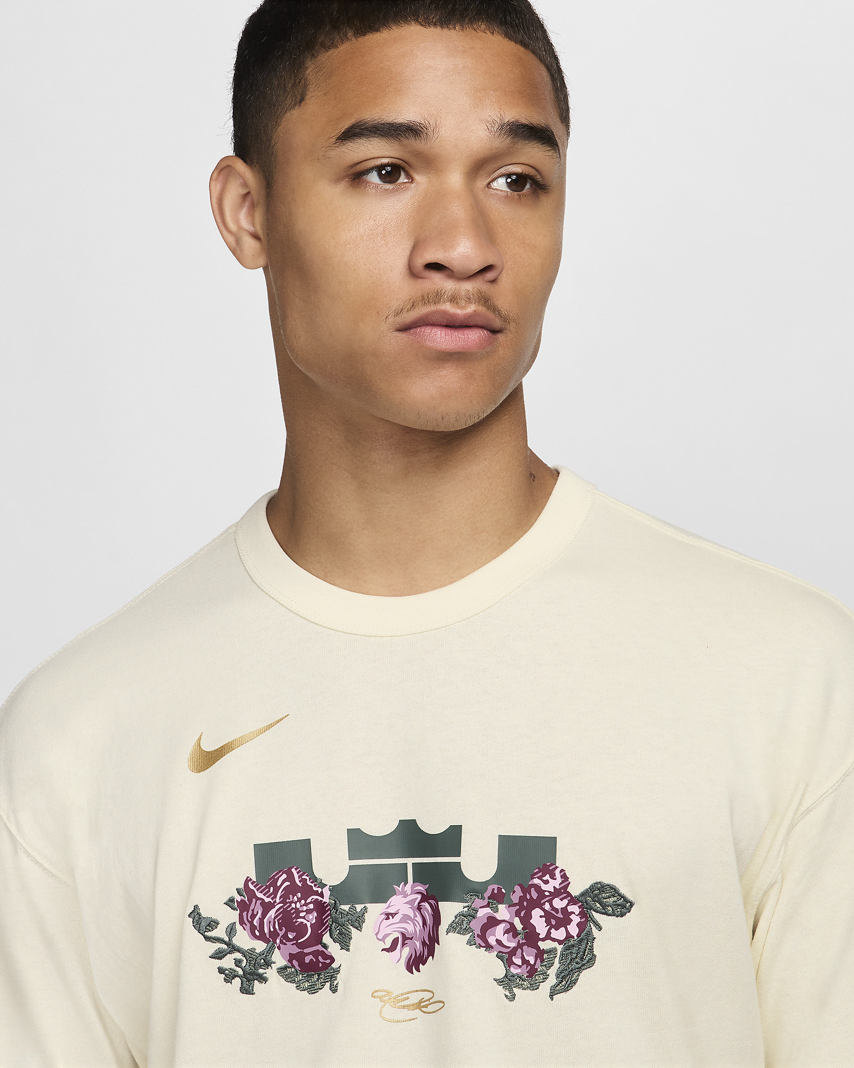 LeBron Men's Max90 Basketball T-Shirt - 3