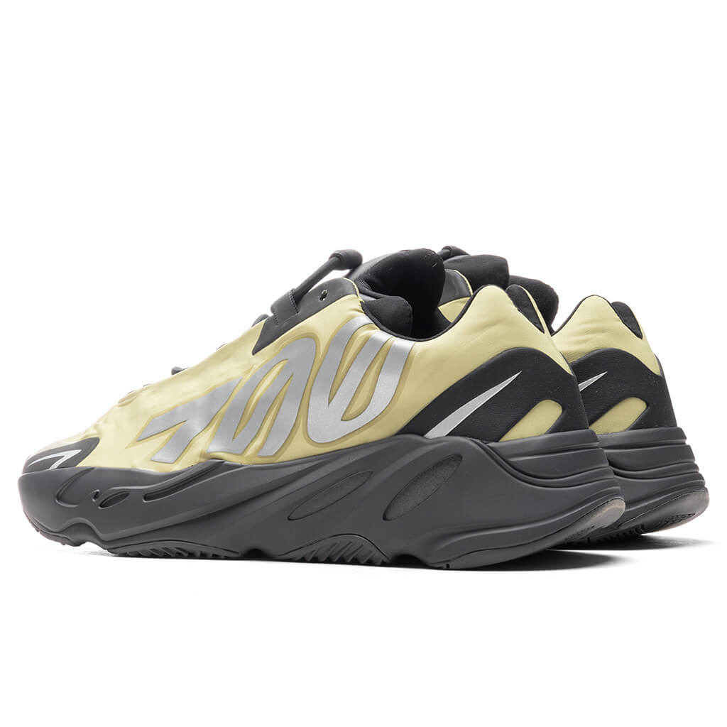 ADIDAS ORIGINALS YEEZY 700 MNVN - RESIN - 3